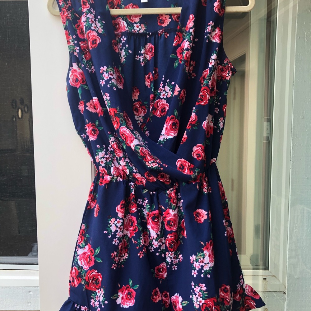 Romper - Picture 3 of 4